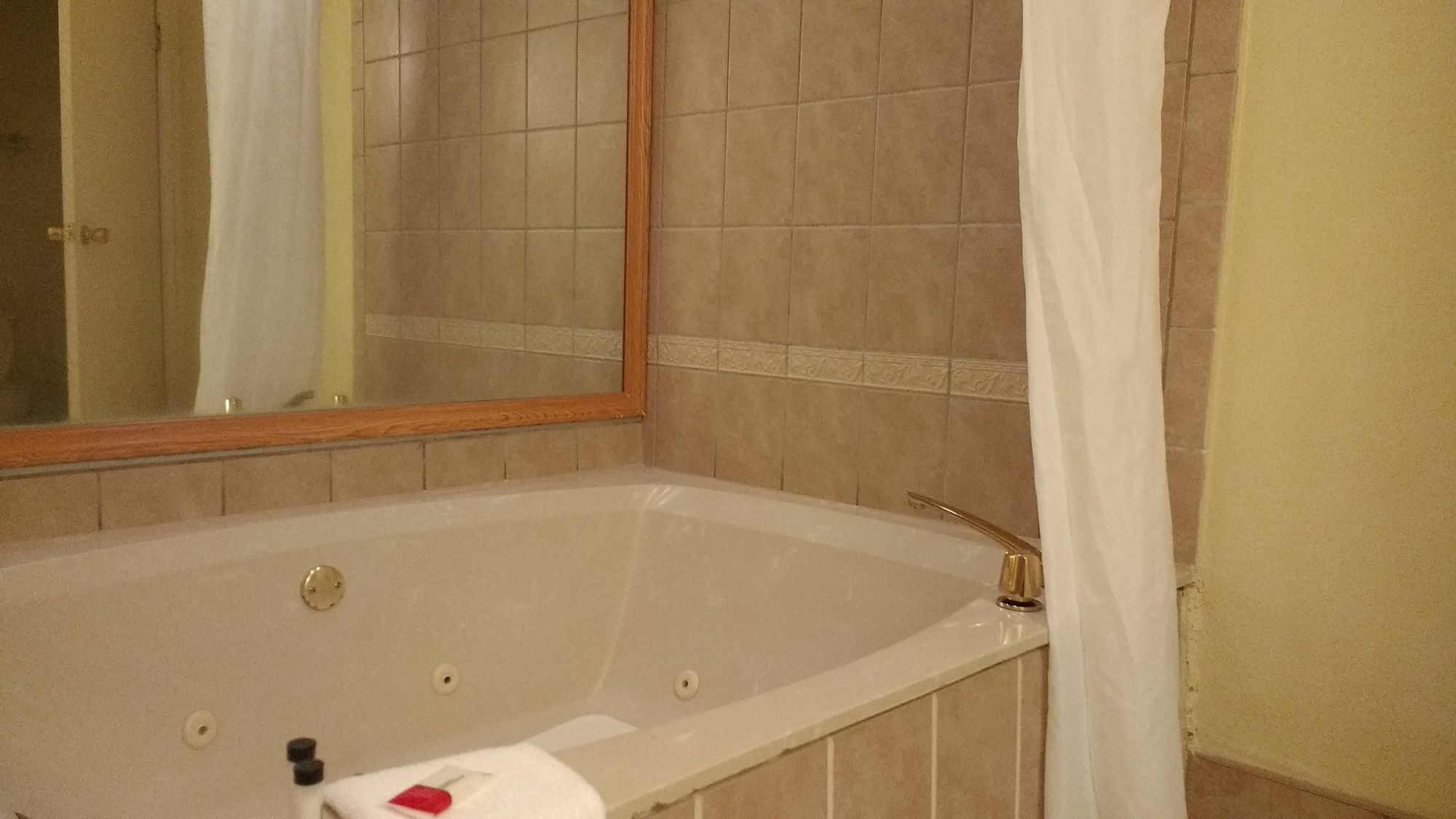 Ramada By Wyndham Southeast Asheville