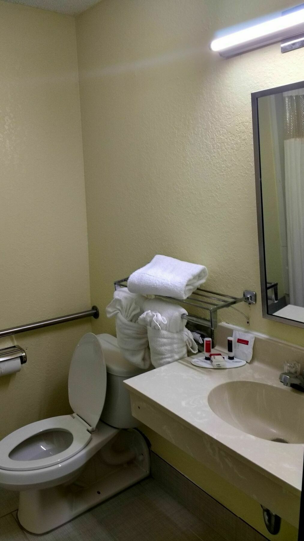 Ramada By Wyndham Southeast Hotel
