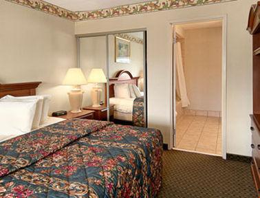 Ramada By Wyndham Southeast
