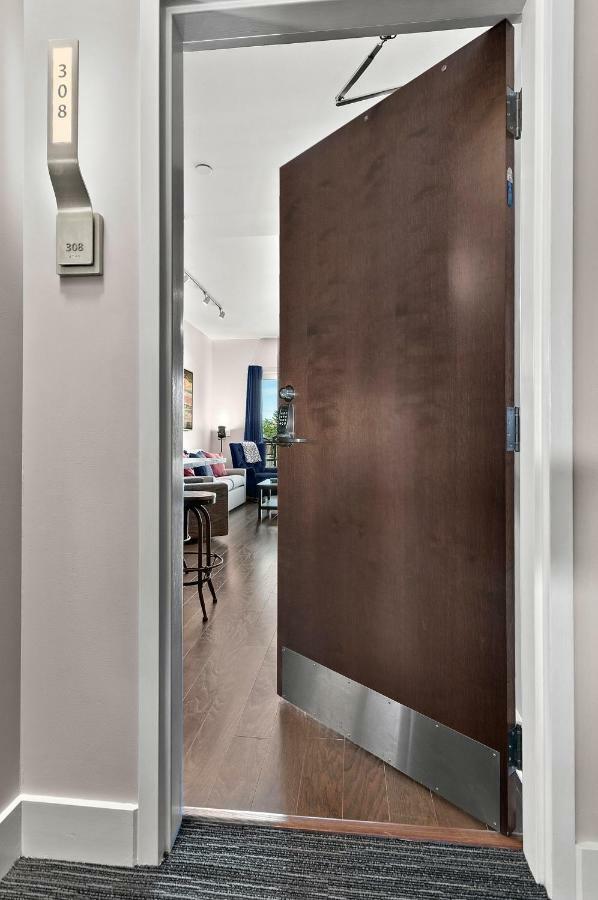 Downtown Apartment