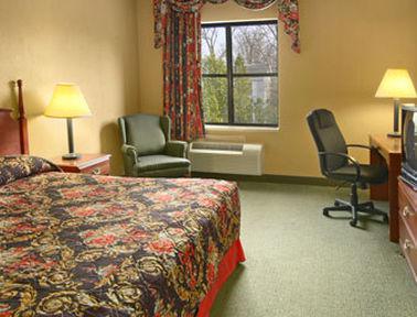 Hotel Baymont By Wyndham Asheville/biltmore 3*