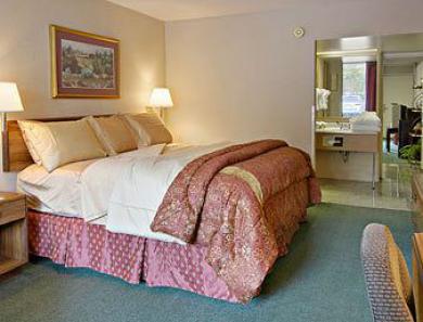 Days By Wyndham Asheville/mall Hotel