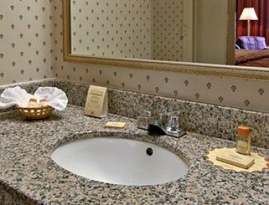 Days By Wyndham Asheville/mall 2*