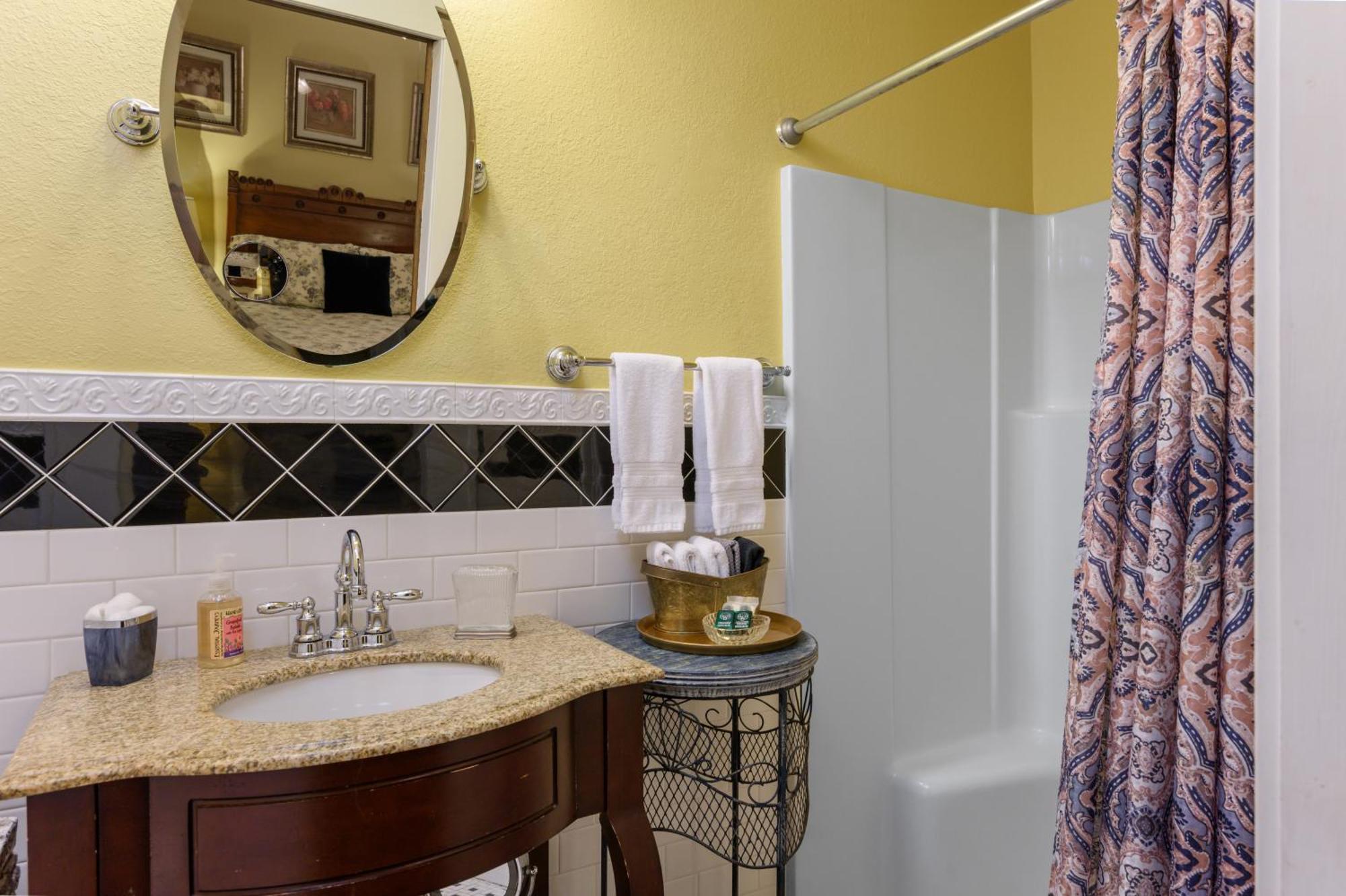 Oakland Bed & Breakfast Asheville