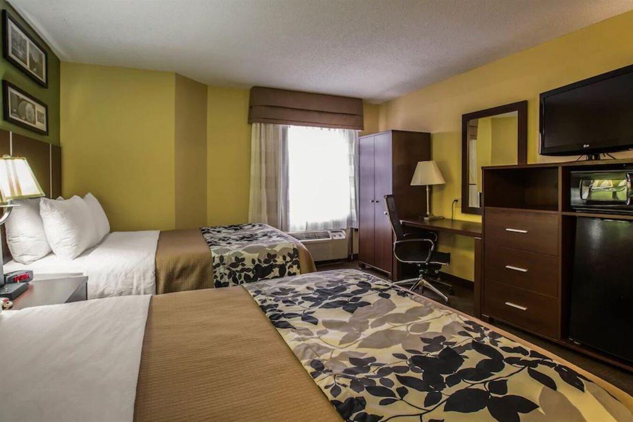 Inn Sleep - Biltmore West 2*