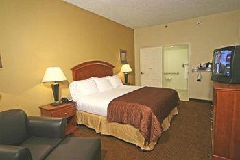 Clarion Biltmore Village