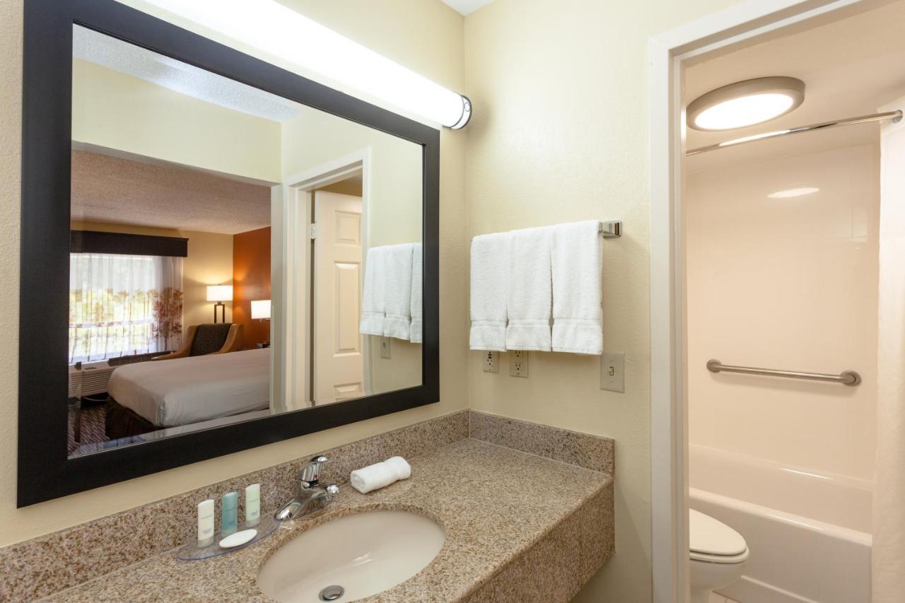 Clarion Biltmore Village Inn Asheville