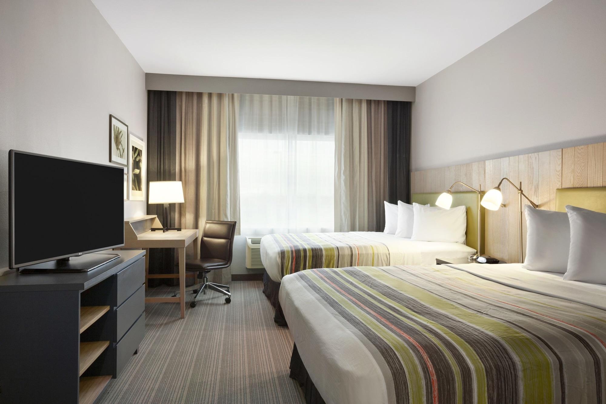 Country Inn & Suites By Radisson Asheville River Arts District 3*
