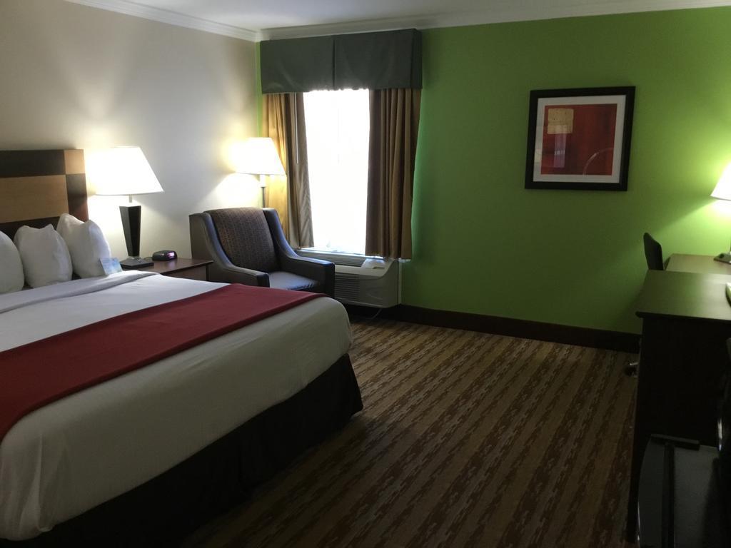 Inn Comfort East-blue Ridge Pkwy Access 3*