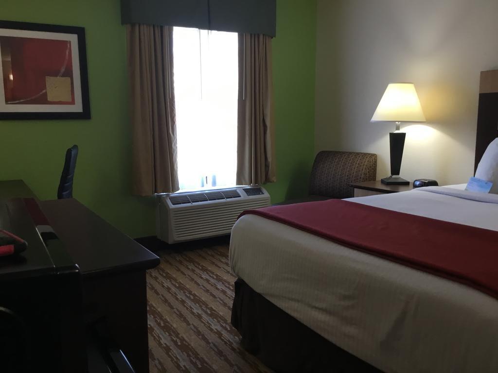 Comfort East-blue Ridge Pkwy Access 3*