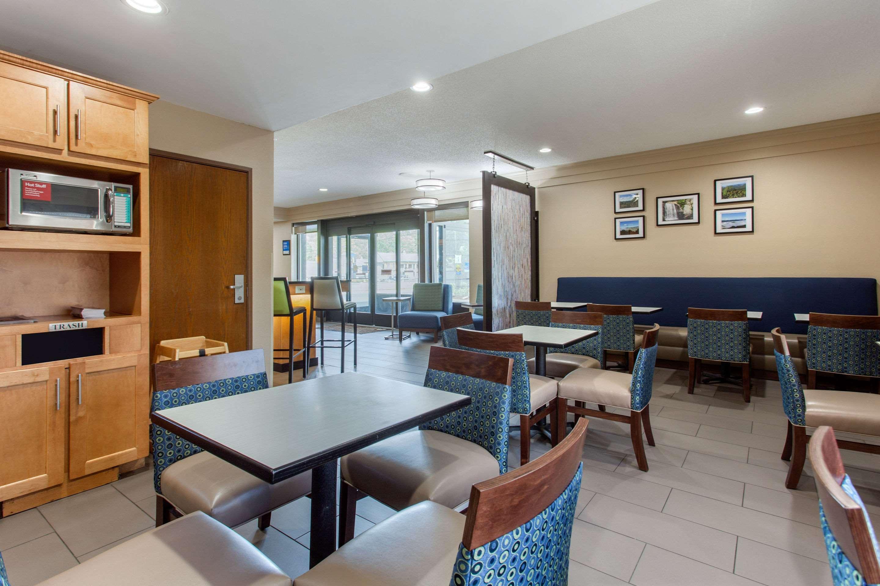Comfort East-blue Ridge Pkwy Access 3*