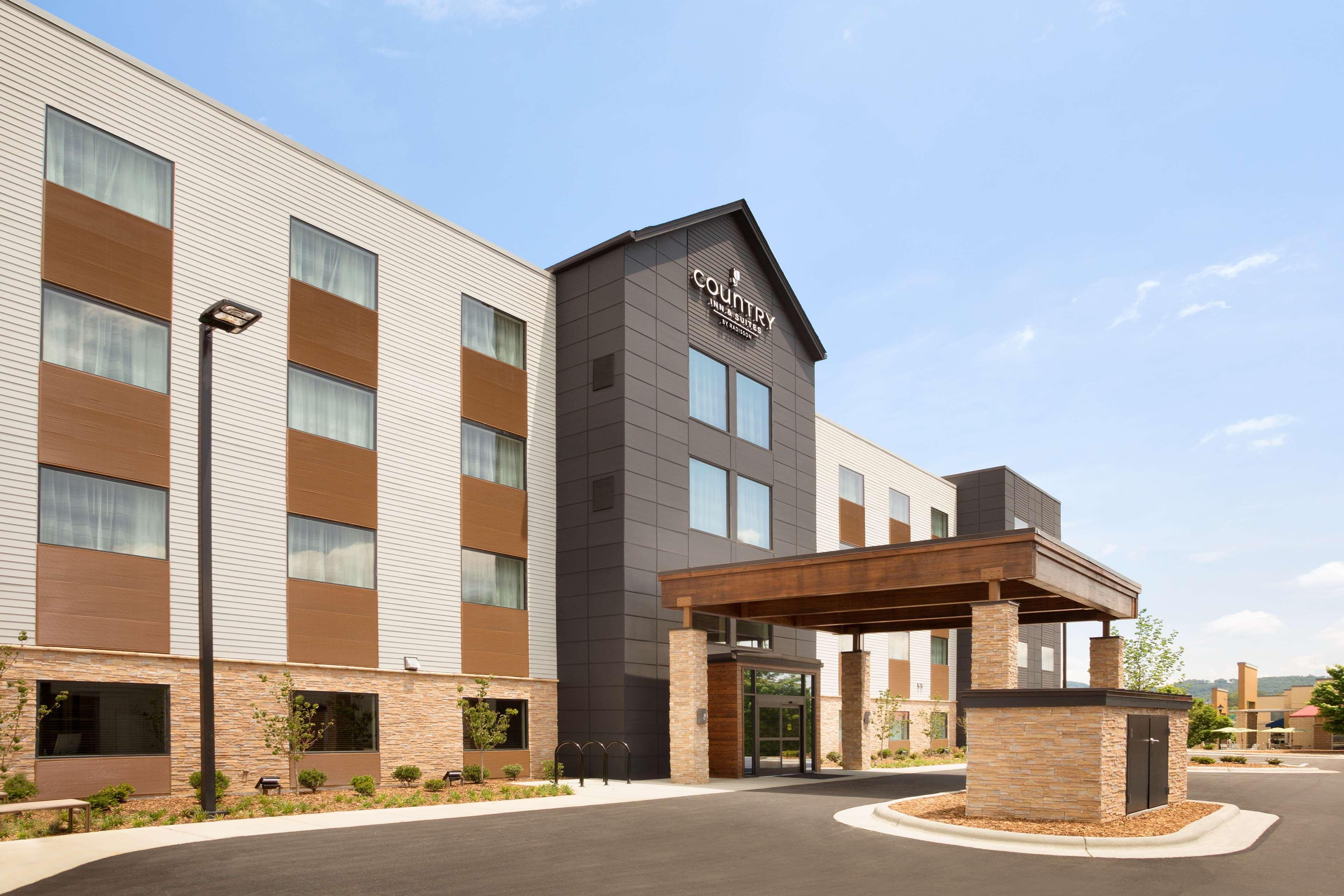 Hotel Country Inn & Suites By Radisson Asheville River Arts District Asheville
