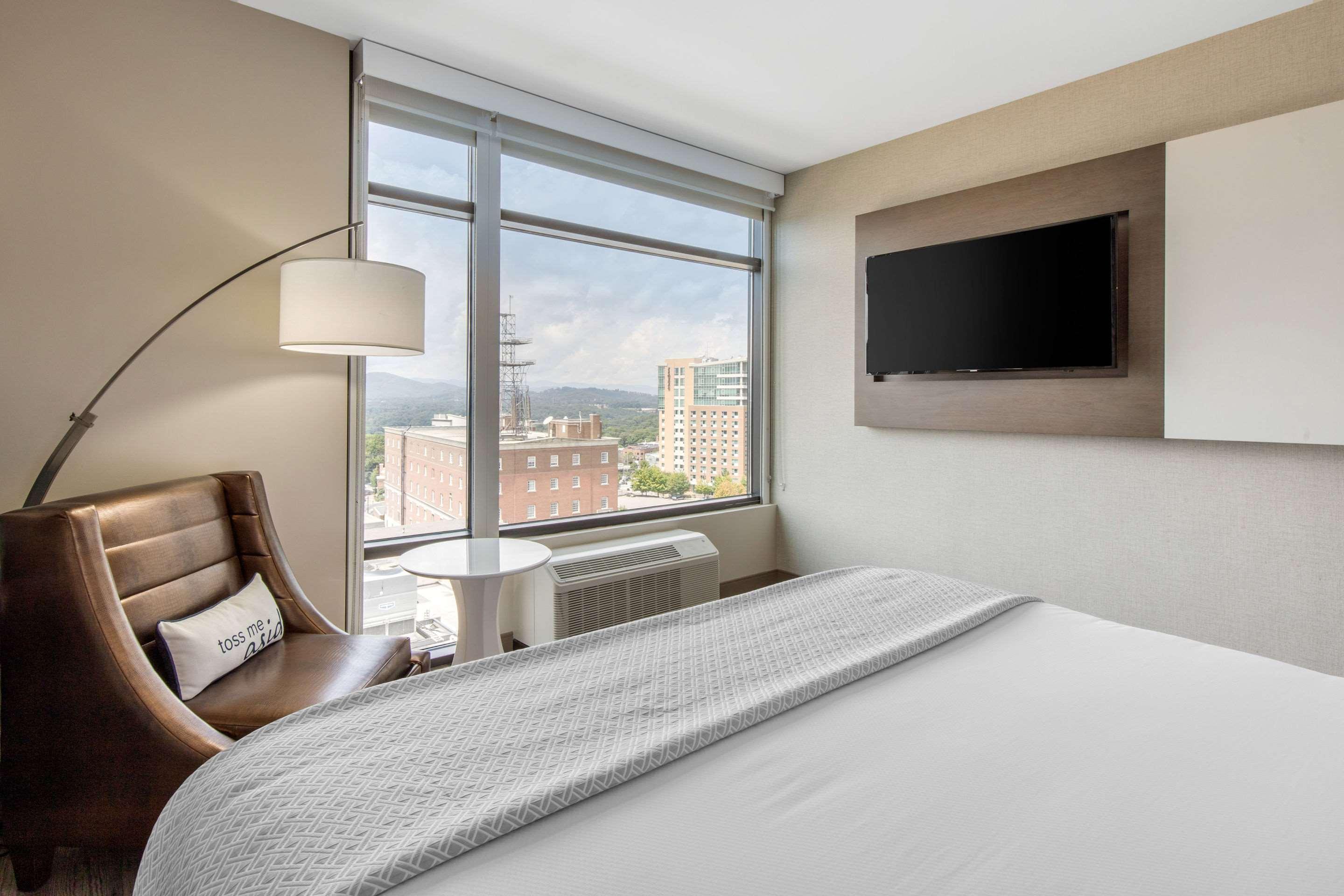 Cambria Downtown Hotel