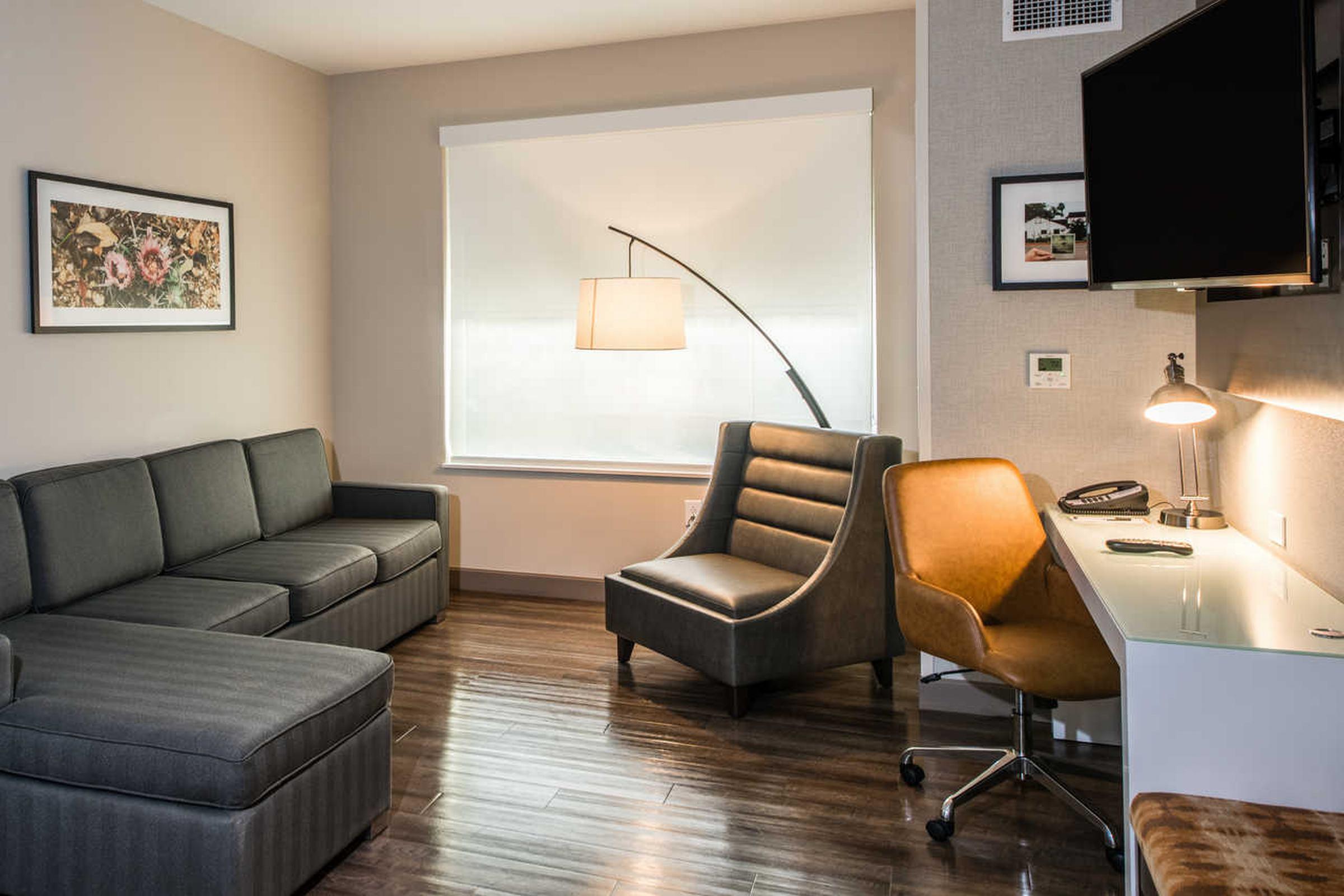 Cambria Downtown Hotel
