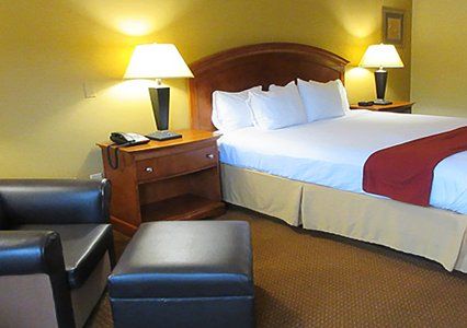 Clarion Biltmore Village