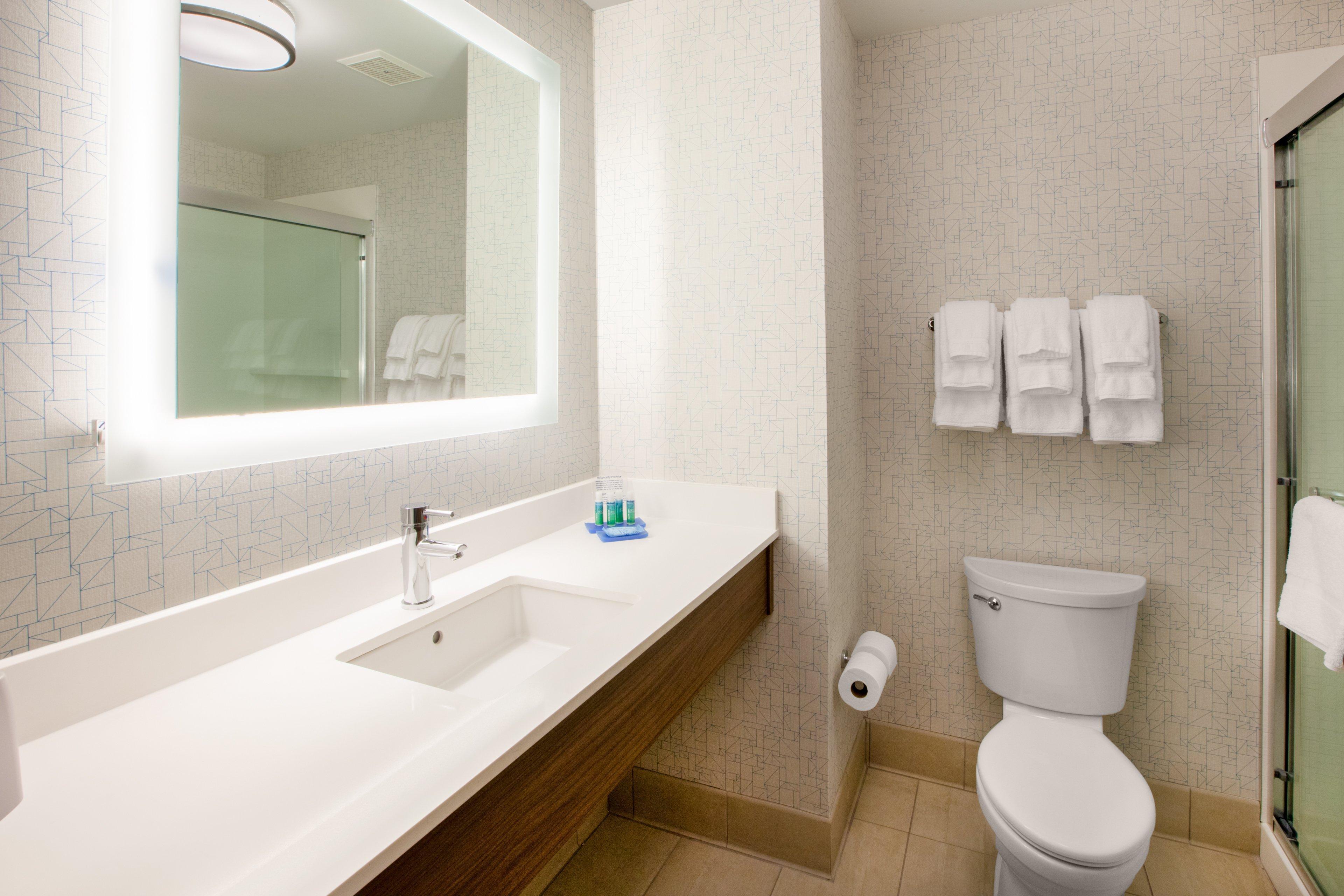 Express & Downtown By Ihg Hotel 3*