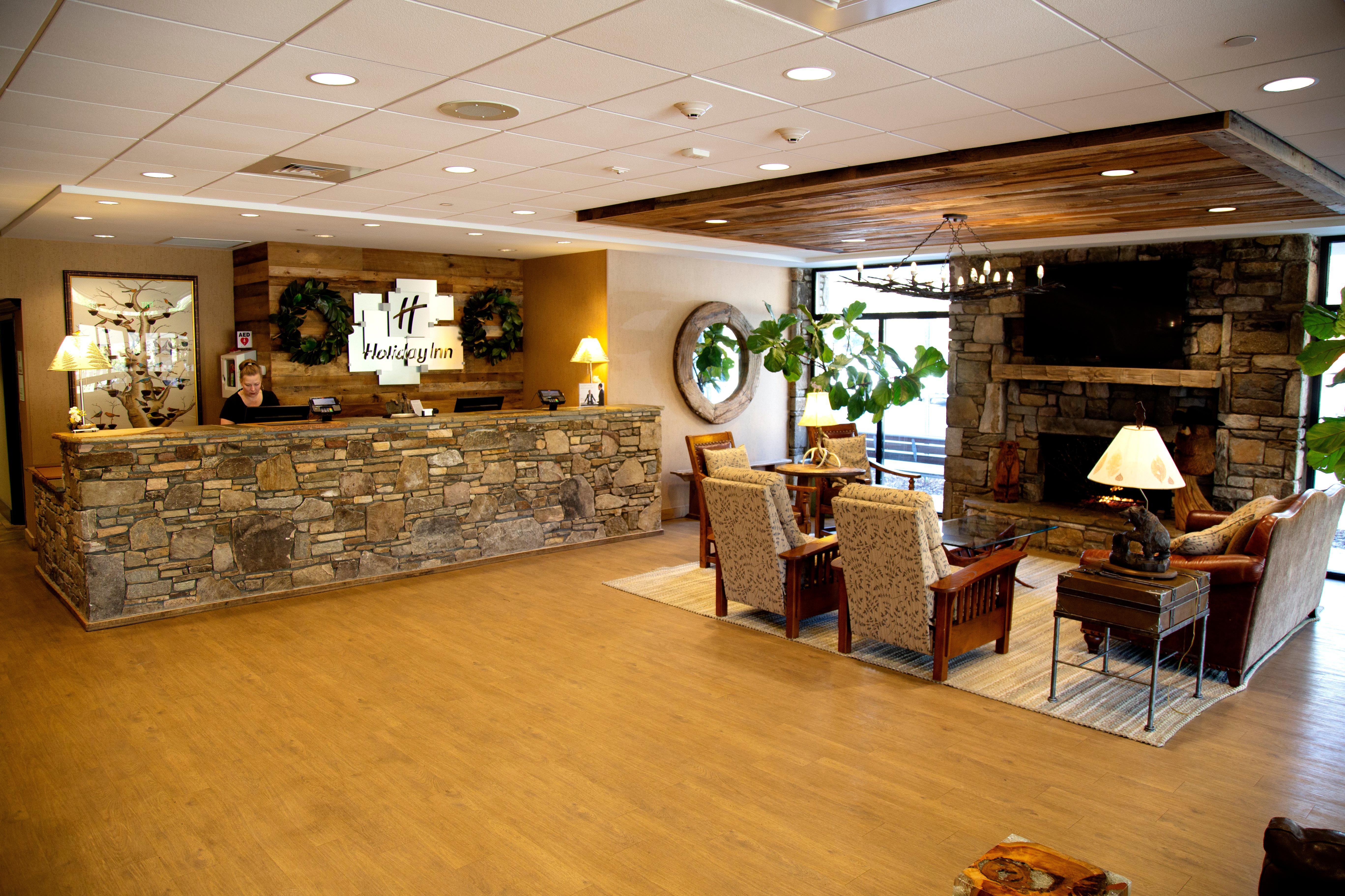 East-blue Ridge Pkwy By Ihg Hotel Asheville
