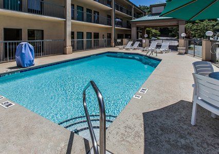 Clarion Biltmore Village Inn Asheville