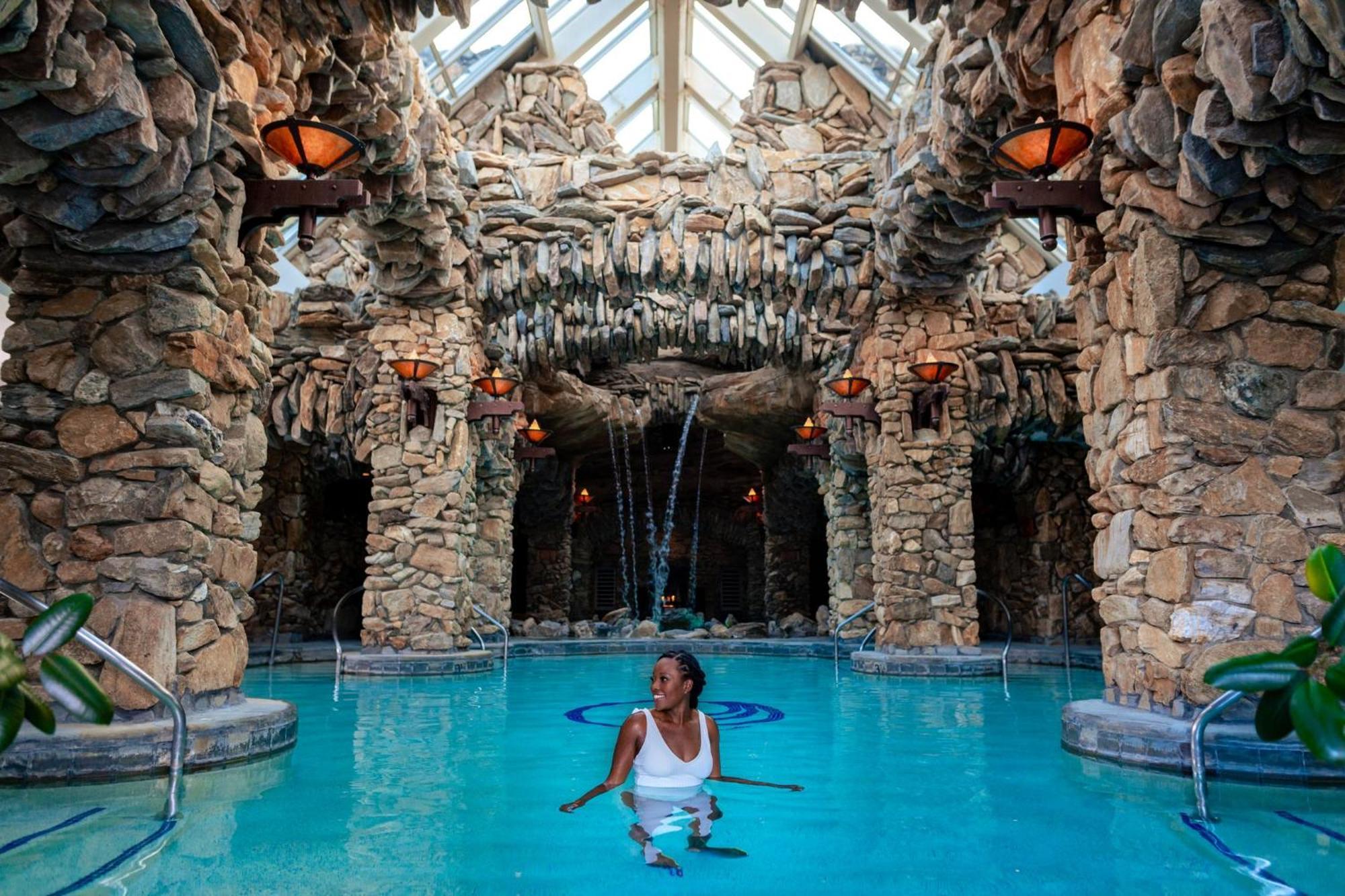 The Omni Grove Park & - Asheville