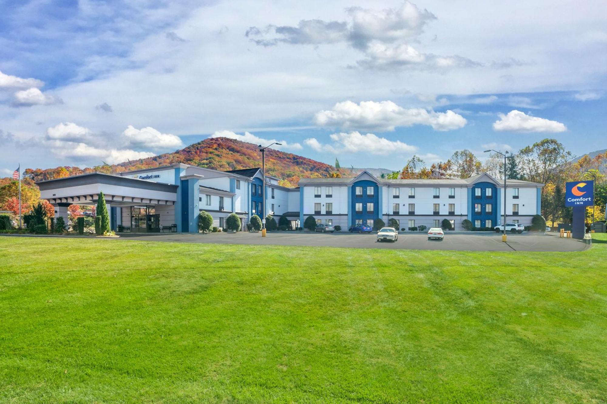 Comfort East-blue Ridge Pkwy Access Inn Asheville