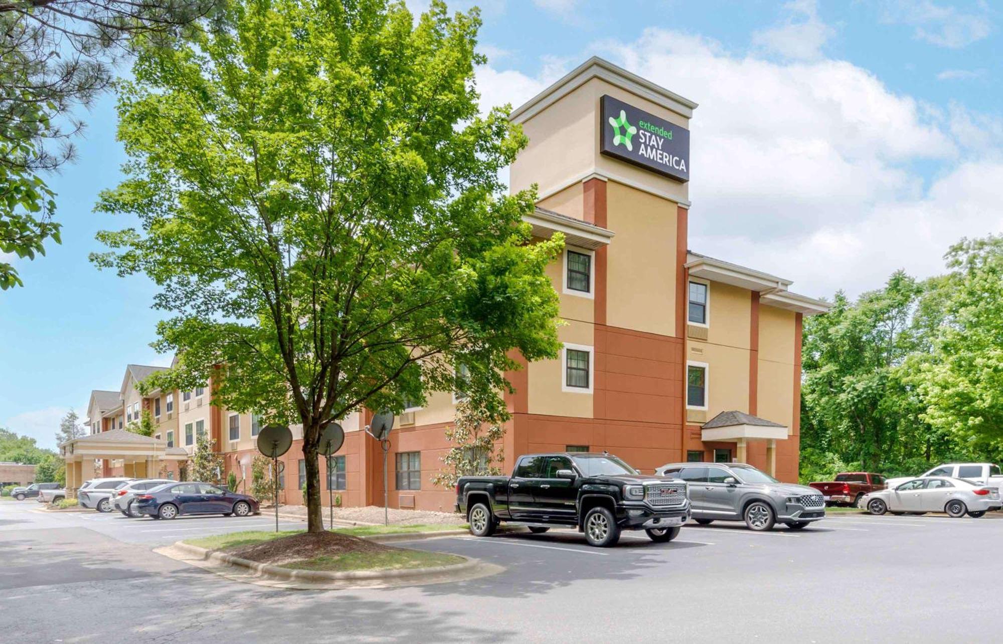 Extended America - - Tunnel Rd Hotel Asheville