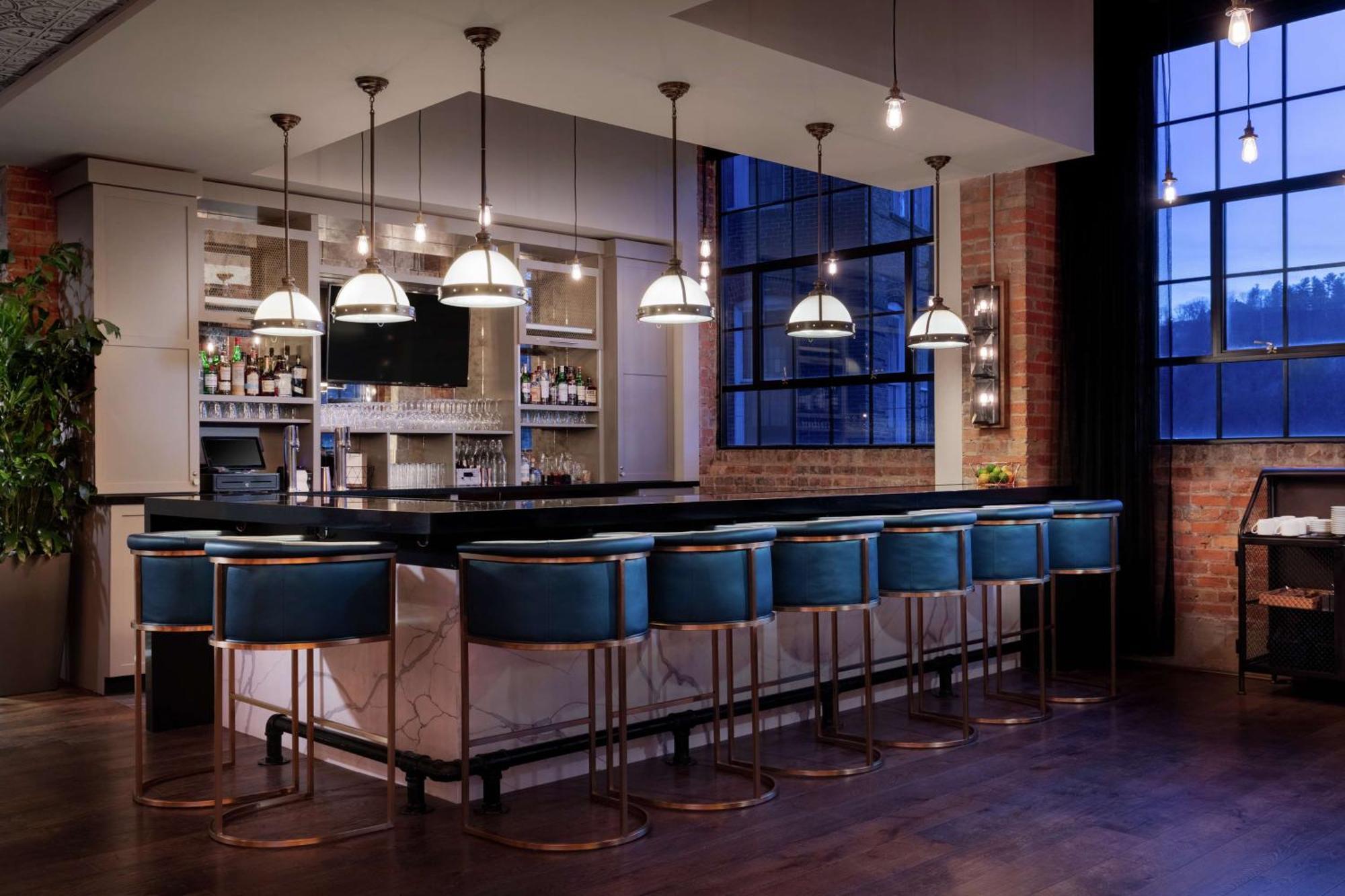 Foundry Asheville, Curio Collection By Hilton