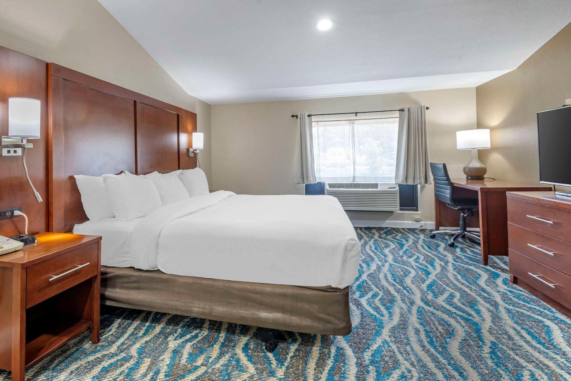 Inn Comfort East-blue Ridge Pkwy Access 3*