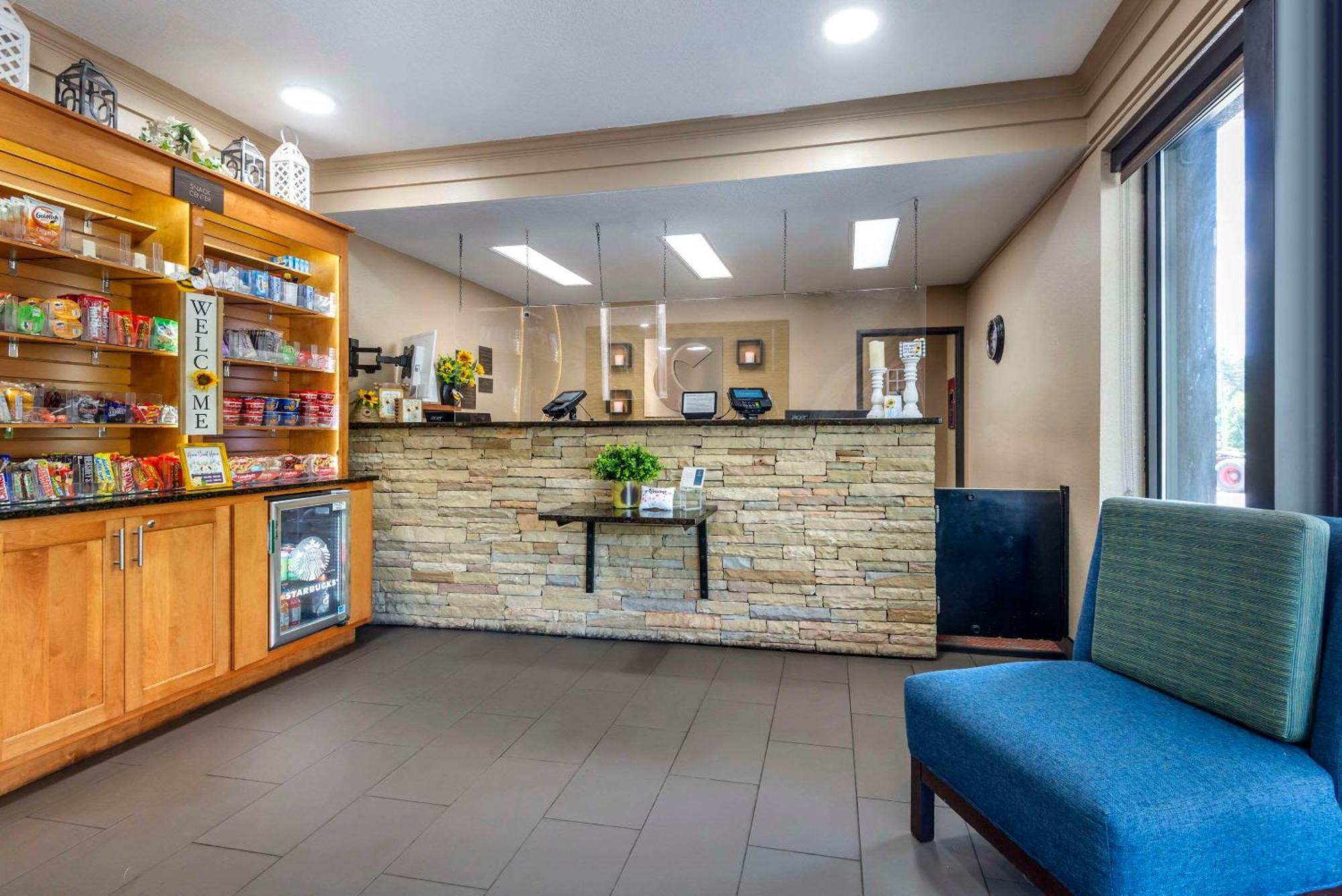 Inn Comfort East-blue Ridge Pkwy Access 3*