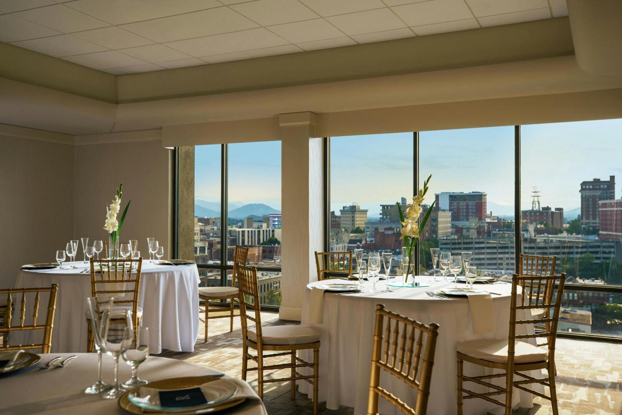 Hotel Renaissance Downtown