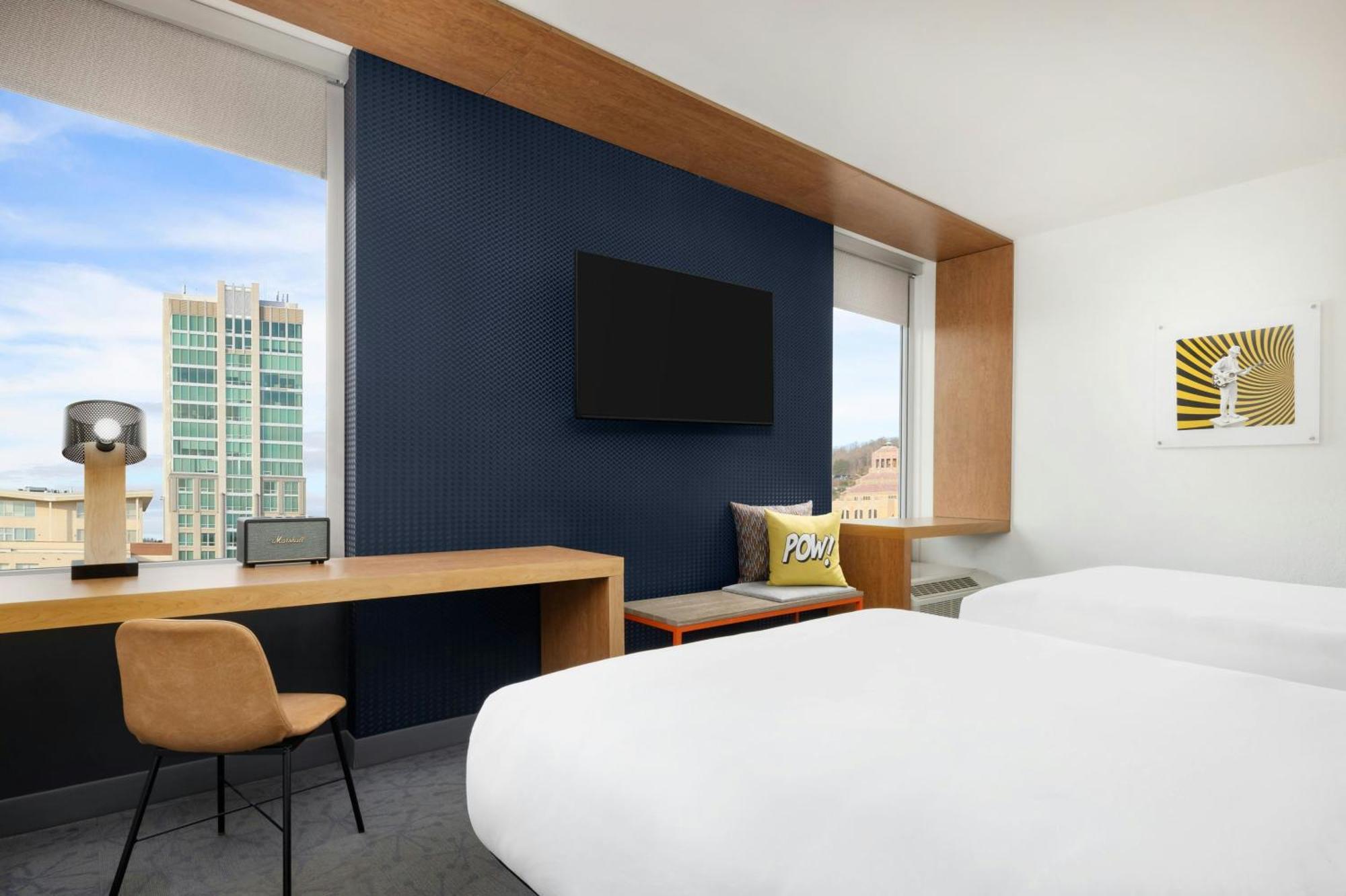 Aloft Downtown Hotel