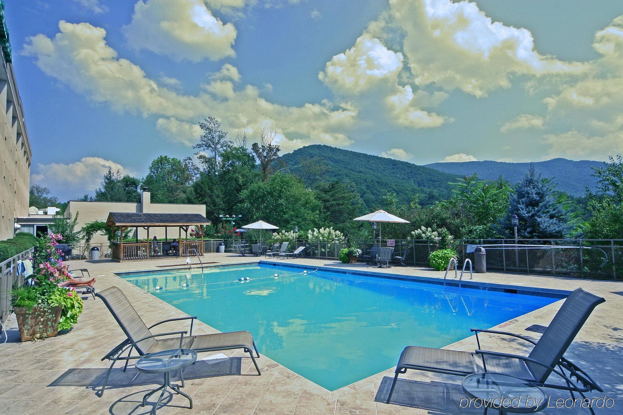 East-blue Ridge Pkwy By Ihg