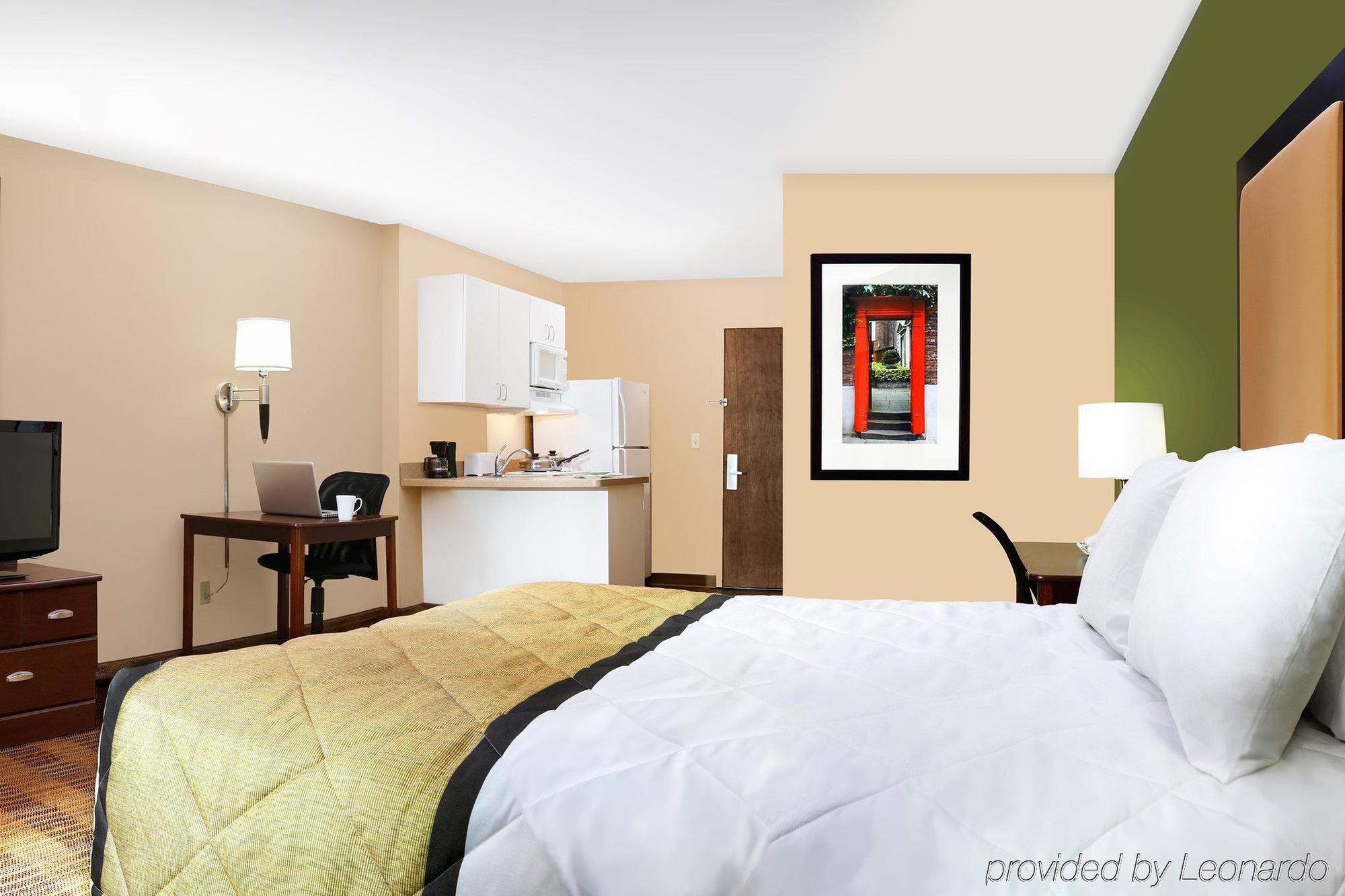 Extended America - - Tunnel Rd Hotel Asheville