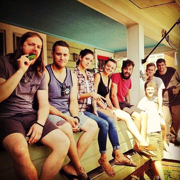 Bon Paul & Sharky's Hostel *