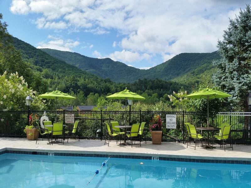 Hotel East-blue Ridge Pkwy By Ihg Asheville