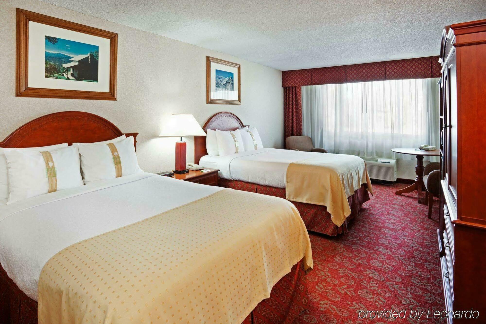 East-blue Ridge Pkwy By Ihg Hotel Asheville