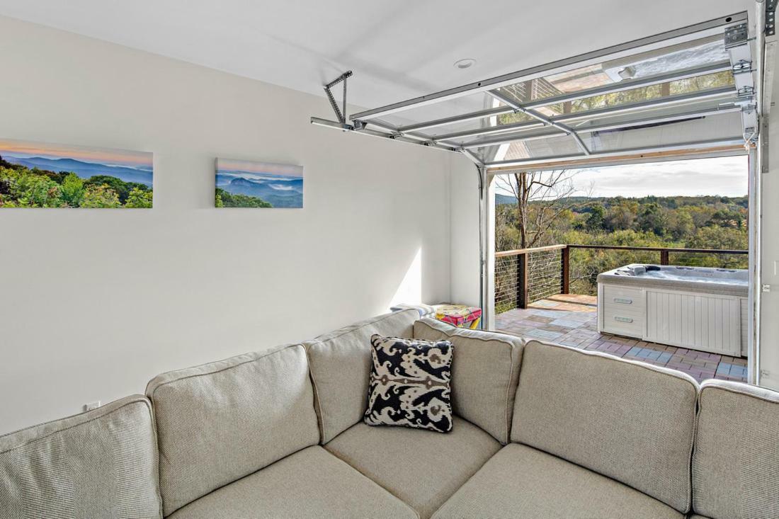 Upstream Penthouse Holiday home *