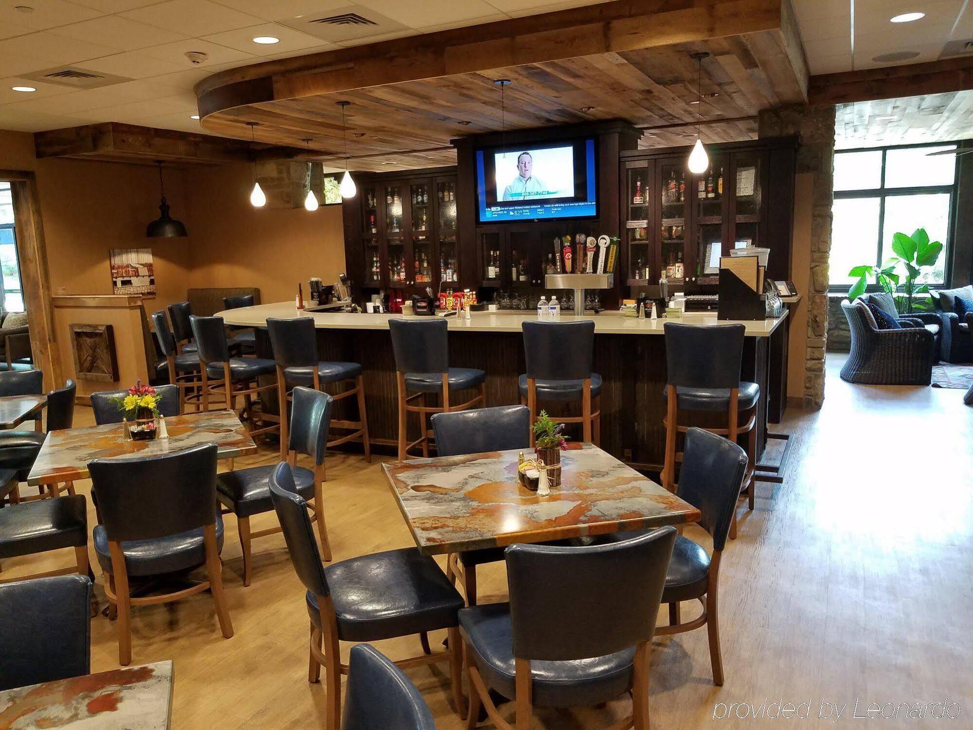 East-blue Ridge Pkwy By Ihg Hotel 3*